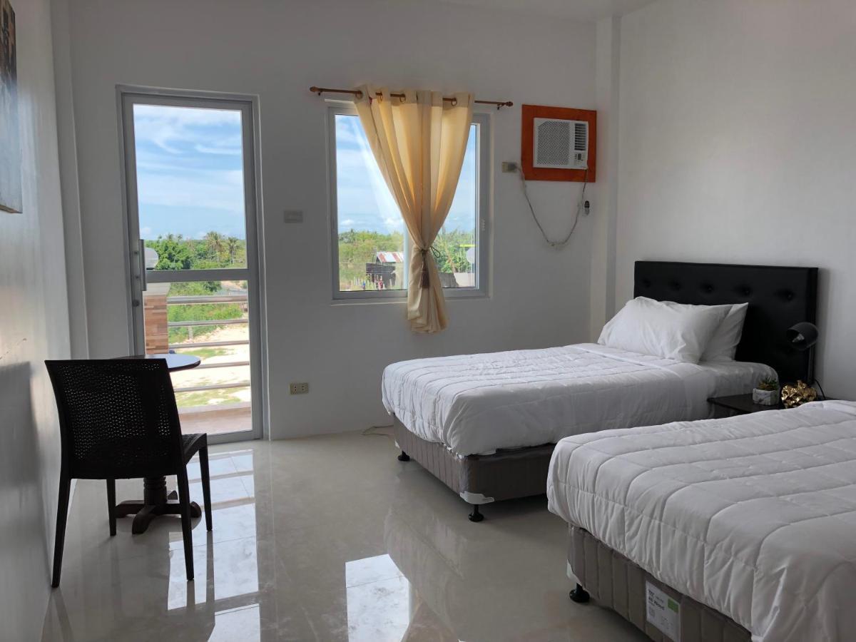 Arriyus Apartelle Daanbantayan Exteriér fotografie